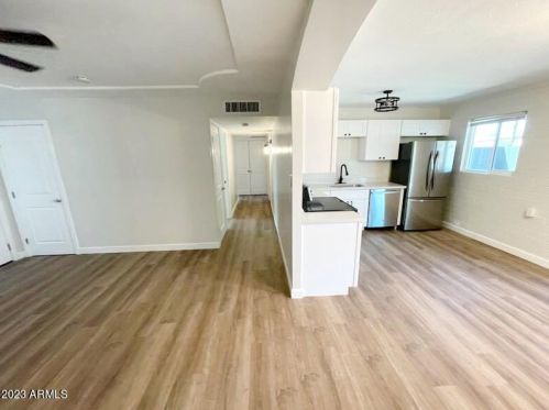 4154 Earll Dr, Phoenix, AZ 85018-7146