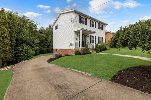 1503 Darlington Rd, Beaver Falls PA  15010-2551 exterior