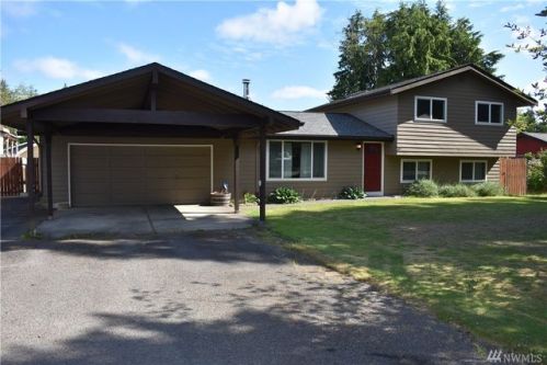 520 Klahndike Blvd, Forks WA  98331-9104 exterior