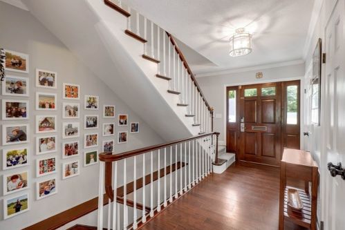 48 Ellingwood Ave, Billerica, MA 01821-6213