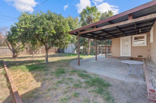 1312 Stockton Ave, Modesto CA  95358-2343 exterior