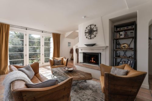 1521 Olive St, Santa Barbara, CA 93101-1112