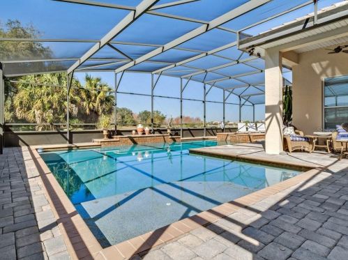 3730 Eagle Isle Cir, Kissimmee FL 34746-1908 exterior