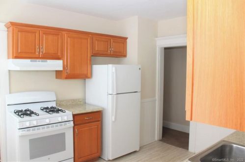 56 Nichols Ave, Stratford CT  06614-4923 exterior