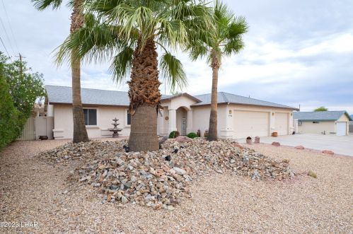 3684 Indian Peak Dr, Lake Havasu City, AZ 86406-6347