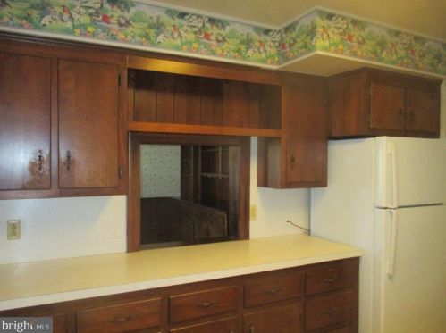 210 Lovers Ln, Slaughter Beach DE  19963-2619 exterior