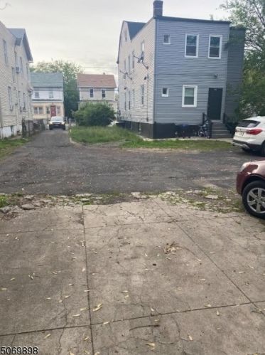 380 Myrtle Ave, Irvington NJ  07111-2730 exterior