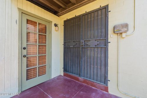 2820 6 St, Tucson AZ  85716-4406 exterior