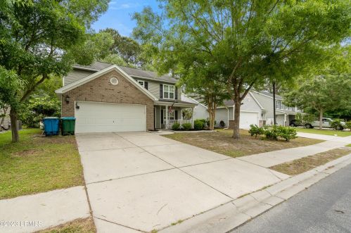 96 Shadow Moss Dr, Beaufort SC  29906-6000 exterior