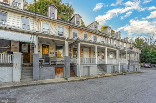 340 Swatara St, Harrisburg PA  17113-2445 exterior