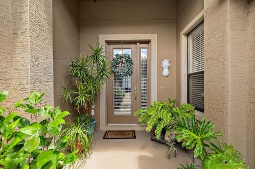 1330 Hansberry Ln, Ormond Beach, FL 32174-1011
