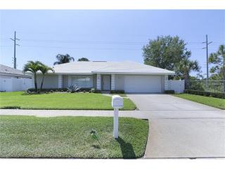 12198 66th Ave, Largo, FL 33772-6122