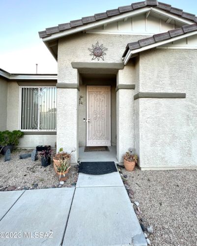 6842 Salt Cedar Rd, Tucson, AZ 85756-5120