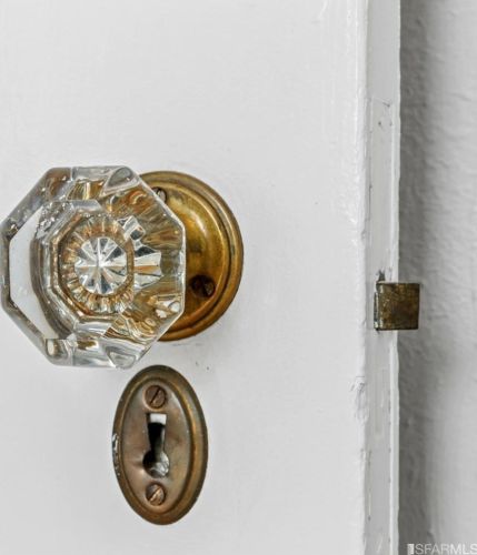 3061 Dakota St, Oakland CA 94602-3801 exterior