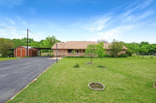 114 Perdue Ln, Weatherford, TX 76085-6934