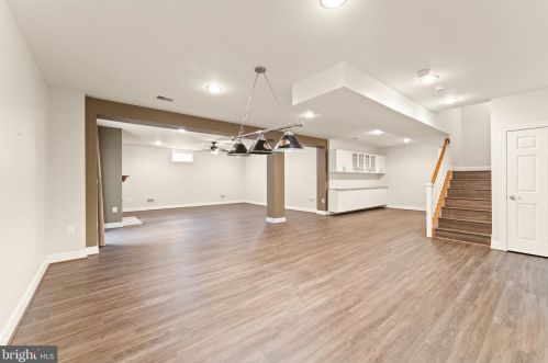 43530 Butler Pl, Leesburg VA 20176-7428 exterior