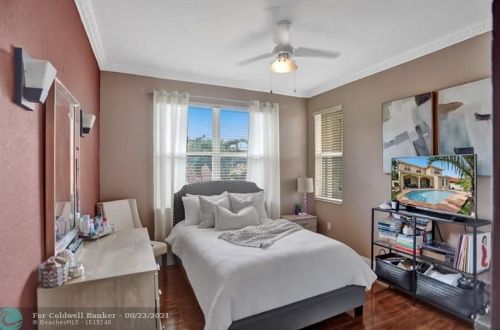 13451 21st St, Hollywood FL  33027-2671 exterior