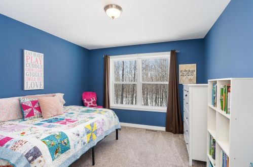 4966 Trails End Dr, Duluth MN  55811-3688 exterior