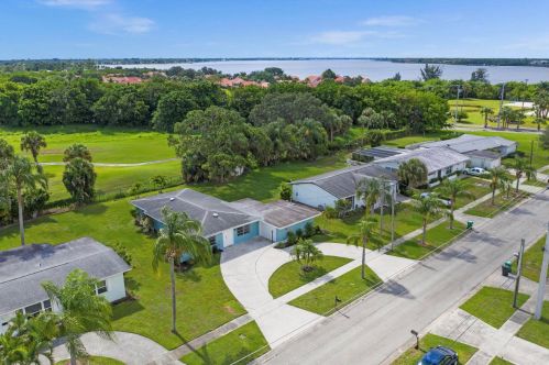3331 Monte Vista St, Fort Pierce FL  34952-6122 exterior