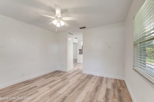 2965 Lantern Dr, Daytona Beach FL  32119-8510 exterior