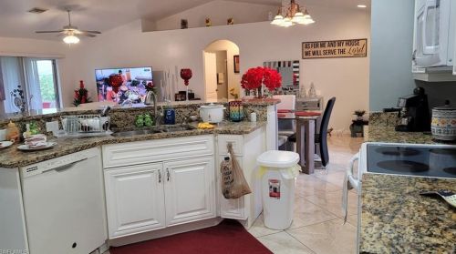 2910 65th St, Lehigh Acres FL  33971-8208 exterior