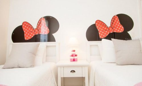 919 Emerald Green Ct, Kissimmee FL 34746-6142 exterior