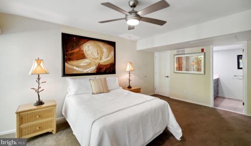 4690 Province Line Rd, Princeton NJ 08540-4303 exterior