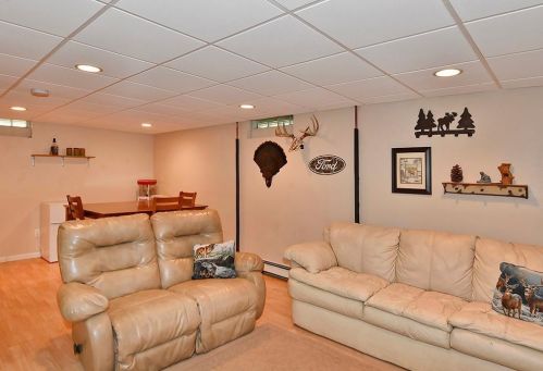 2855 2nd Ave, Faribault MN  55021-1902 exterior