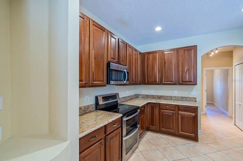 386 Via Tuscany Loop, Lake Mary FL  32746-1545 exterior