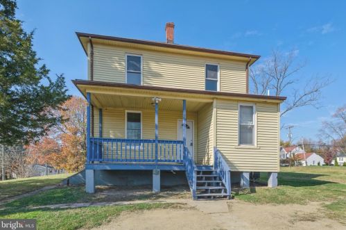 8811 Maple Ave, Bowie MD  20720-3687 exterior