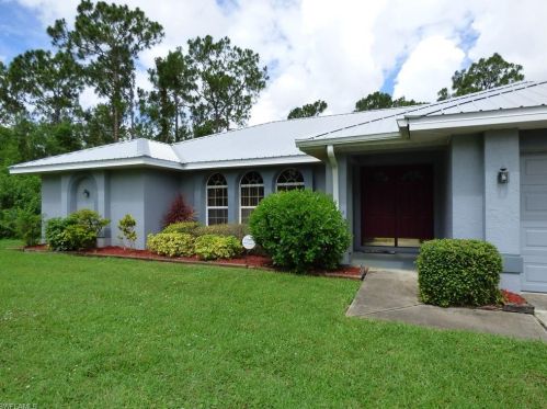 1023 Washington Ave, Lehigh Acres, FL 33972-3107