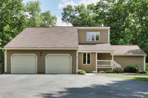 26 Wright Rd, Hollis NH  03049-6154 exterior