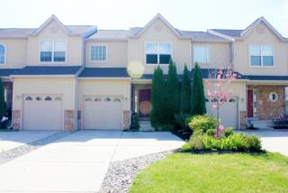 16 Glacier Dr, Berlin Boro NJ  08009-9378 exterior