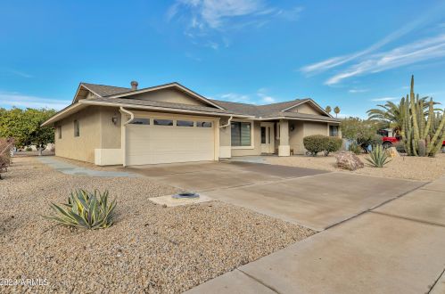 9909 Signal Butte Cir, Sun City, AZ 85373-1143
