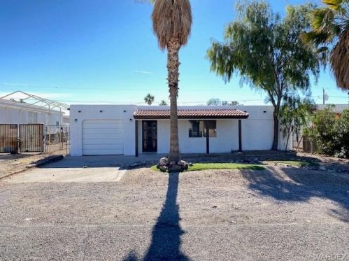 1562 Las Colinas Ln, Bullhead City, AZ 86426-9263