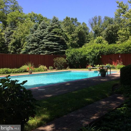 4428 Province Line Rd, Princeton, NJ 08540-4368