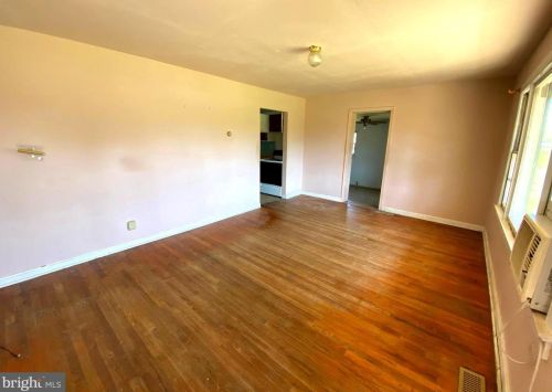 11900 Gordon Rd, Fredericksburg, VA 22407-1736