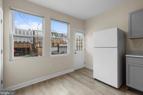1531 Isherwood St, Washington, DC 20002-5513