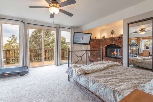 1526 Monte Vista Dr, Big Bear City CA  92314 exterior