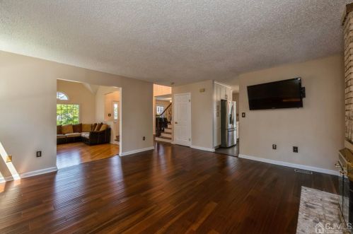 11 Nathan Dr, Old Bridge NJ  08857-2787 exterior