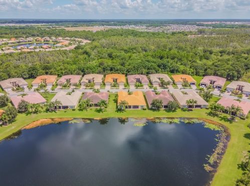 16143 Amethyst Key Dr, Wimauma FL  33598-4027 exterior