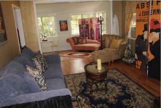 2435 Laurel Canyon Blvd, Los Angeles CA  90046-1506 exterior