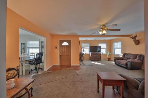 4121 Green Pond Rd, Easton PA  18045-2509 exterior