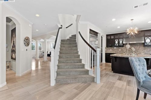 1799 Tramonti Dr, Pleasanton CA  94568-4249 exterior