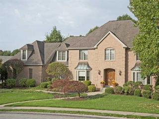 327 Shalimar Ct, Monroeville, PA 15146-4358