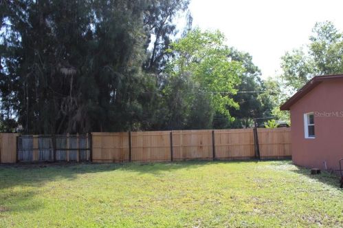 6551 82nd Ave, Pinellas Park FL  33781-1225 exterior