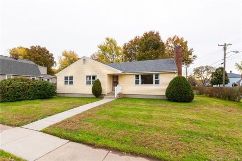 351 Nott St, Hartford, CT 06109-1621