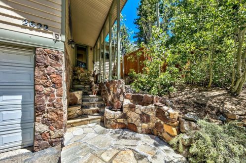2622 Cold Creek Trl, South Lake Tahoe CA  96150-7200 exterior