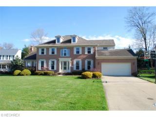 7015 Thicket St, Canton, OH 44708-5836