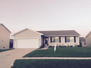 4206 Welbeck Dr, Ames, IA 50010-4018